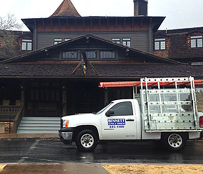 Bennett Glass and Mirror service truck parked in front of a house in Prescott, Arizona